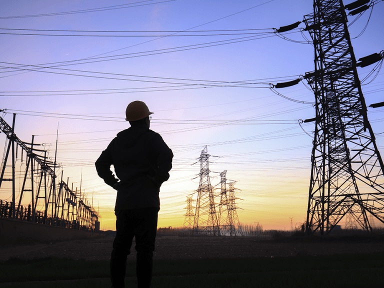 NR10 – Segurança e Saúde em Serviços Elétricos de Potência (Formação)
